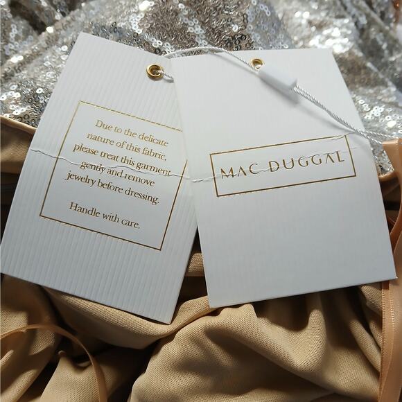 Mac Duggal Formal Evening Gown Womens Plus 16W Silver Maxi Dress Wedding Party - Picture 10 of 12